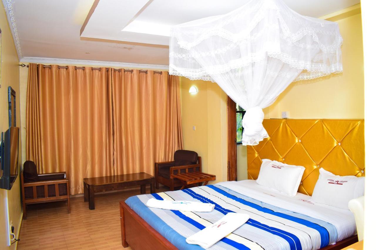 Vienna Woods Hotel นาคูรู ภายนอก รูปภาพ